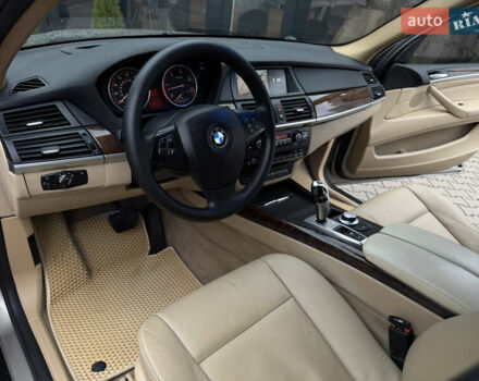 Коричневый БМВ Х5, объемом двигателя 2.99 л и пробегом 330 тыс. км за 14500 $, фото 14 на Automoto.ua