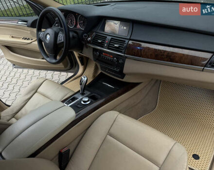 Коричневый БМВ Х5, объемом двигателя 2.99 л и пробегом 330 тыс. км за 14500 $, фото 19 на Automoto.ua