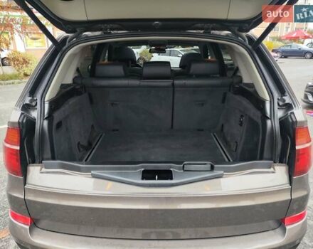 Коричневый БМВ Х5, объемом двигателя 3 л и пробегом 258 тыс. км за 17000 $, фото 10 на Automoto.ua