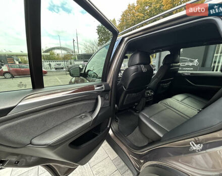 Коричневый БМВ Х5, объемом двигателя 2.99 л и пробегом 249 тыс. км за 19900 $, фото 20 на Automoto.ua