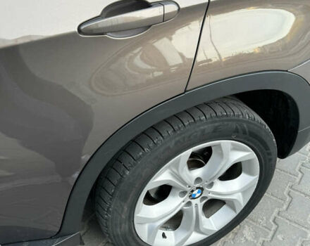 Коричневый БМВ Х5, объемом двигателя 2.99 л и пробегом 280 тыс. км за 19100 $, фото 4 на Automoto.ua