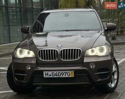 Коричневий БМВ Х5, об'ємом двигуна 3 л та пробігом 289 тис. км за 18500 $, фото 1 на Automoto.ua