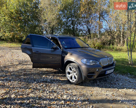 БМВ Х5 2010 в Новояворовск на Automoto.ua Коричневый БМВ Х5, объемом двигателя 2.99 л и пробегом 256 тыс. км за 16900 $, фото 8 на Automoto.ua
