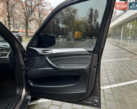 Коричневий БМВ Х5, об'ємом двигуна 3 л та пробігом 289 тис. км за 18500 $, фото 35 на Automoto.ua