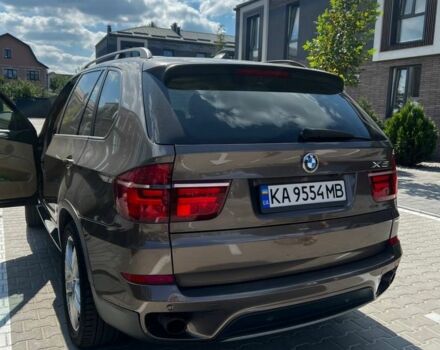 Коричневый БМВ Х5, объемом двигателя 3 л и пробегом 335 тыс. км за 10500 $, фото 3 на Automoto.ua