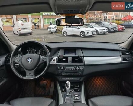 Коричневый БМВ Х5, объемом двигателя 3 л и пробегом 258 тыс. км за 17000 $, фото 16 на Automoto.ua