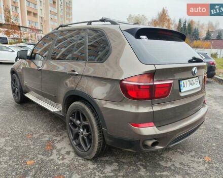 Коричневый БМВ Х5, объемом двигателя 3 л и пробегом 258 тыс. км за 17000 $, фото 3 на Automoto.ua