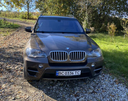 БМВ Х5 2010 в Новояворовск на Automoto.ua Коричневый БМВ Х5, объемом двигателя 2.99 л и пробегом 256 тыс. км за 16900 $, фото 1 на Automoto.ua