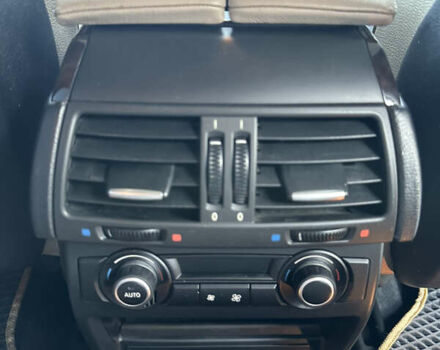 БМВ Х5 2010 в Чернигове на Automoto.ua Коричневый БМВ Х5, объемом двигателя 3 л и пробегом 303 тыс. км за 12800 $, фото 33 на Automoto.ua