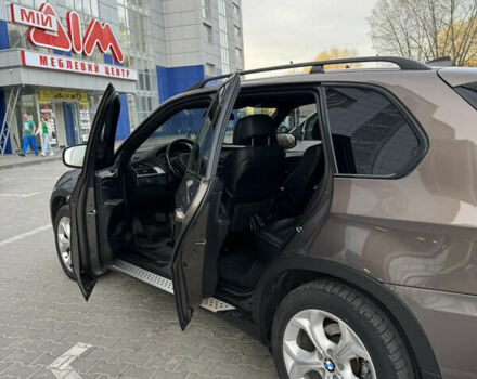 Коричневый БМВ Х5, объемом двигателя 2.99 л и пробегом 280 тыс. км за 19100 $, фото 9 на Automoto.ua