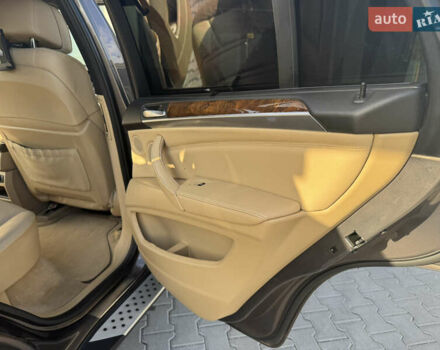 Коричневый БМВ Х5, объемом двигателя 2.98 л и пробегом 360 тыс. км за 16500 $, фото 6 на Automoto.ua