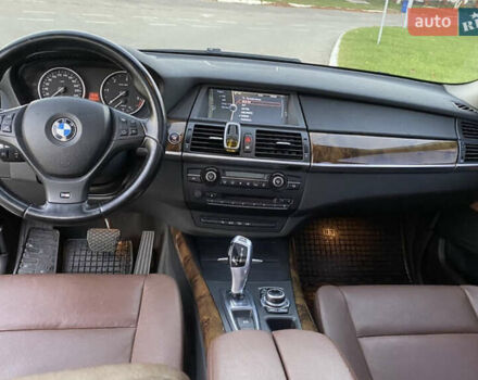 Коричневий БМВ Х5, об'ємом двигуна 3 л та пробігом 232 тис. км за 19800 $, фото 12 на Automoto.ua