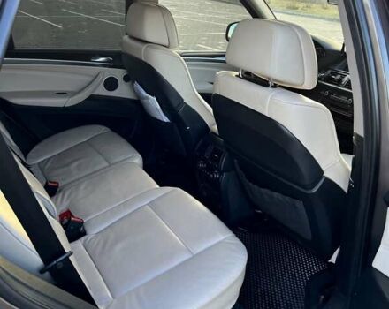 Коричневый БМВ Х5, объемом двигателя 3 л и пробегом 258 тыс. км за 20900 $, фото 10 на Automoto.ua