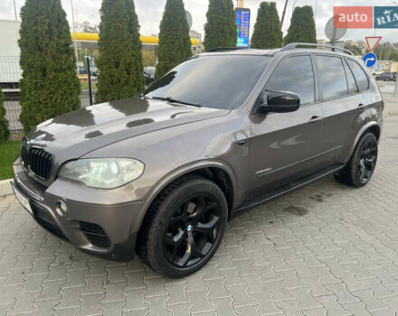 Коричневий БМВ Х5, об'ємом двигуна 3 л та пробігом 329 тис. км за 16500 $, фото 1 на Automoto.ua