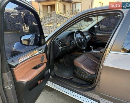 Коричневий БМВ Х5, об'ємом двигуна 3 л та пробігом 238 тис. км за 16000 $, фото 17 на Automoto.ua