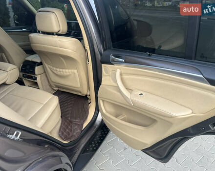 Коричневий БМВ Х5, об'ємом двигуна 3 л та пробігом 329 тис. км за 16500 $, фото 35 на Automoto.ua