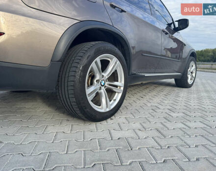 Коричневый БМВ Х5, объемом двигателя 2.98 л и пробегом 360 тыс. км за 16500 $, фото 43 на Automoto.ua