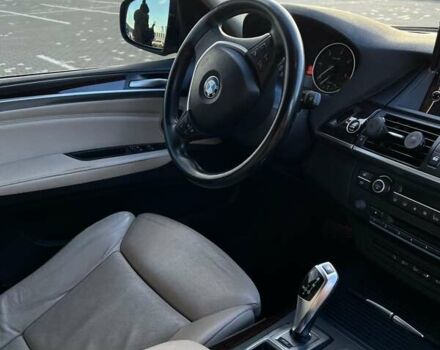 Коричневый БМВ Х5, объемом двигателя 3 л и пробегом 258 тыс. км за 20900 $, фото 5 на Automoto.ua