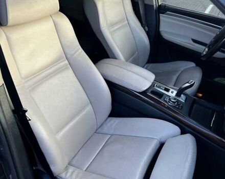 Коричневый БМВ Х5, объемом двигателя 3 л и пробегом 258 тыс. км за 20900 $, фото 12 на Automoto.ua