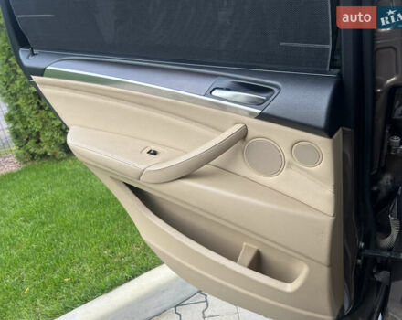 Коричневий БМВ Х5, об'ємом двигуна 3 л та пробігом 329 тис. км за 16500 $, фото 28 на Automoto.ua