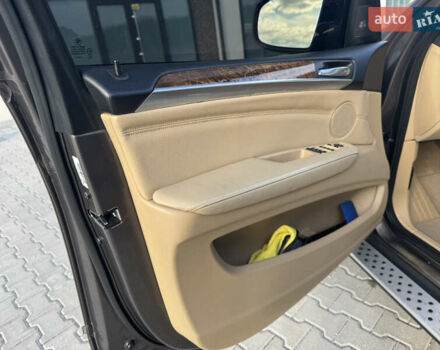 Коричневый БМВ Х5, объемом двигателя 2.98 л и пробегом 360 тыс. км за 16500 $, фото 21 на Automoto.ua