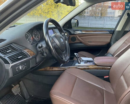 Коричневий БМВ Х5, об'ємом двигуна 3 л та пробігом 232 тис. км за 19800 $, фото 8 на Automoto.ua