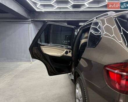 БМВ Х5 2011 в Черновцах на Automoto.ua Коричневый БМВ Х5, объемом двигателя 3 л и пробегом 90 тыс. км за 23000 $, фото 17 на Automoto.ua