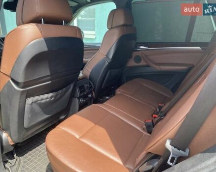 Коричневый БМВ Х5, объемом двигателя 3 л и пробегом 340 тыс. км за 15999 $, фото 10 на Automoto.ua
