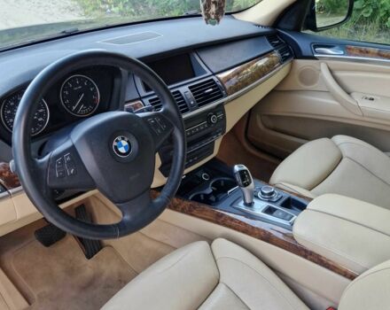 Коричневый БМВ Х5, объемом двигателя 3 л и пробегом 82 тыс. км за 18500 $, фото 9 на Automoto.ua