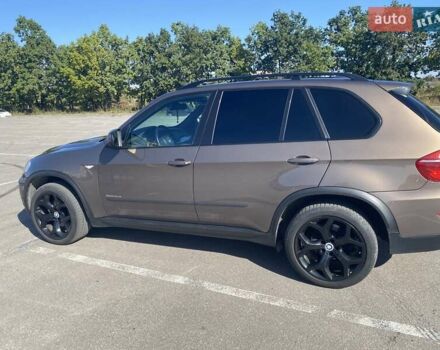 Коричневый БМВ Х5, объемом двигателя 3 л и пробегом 340 тыс. км за 15999 $, фото 3 на Automoto.ua