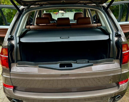 Коричневый БМВ Х5, объемом двигателя 3 л и пробегом 207 тыс. км за 22700 $, фото 12 на Automoto.ua