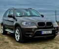 Коричневый БМВ Х5, объемом двигателя 3 л и пробегом 207 тыс. км за 21999 $, фото 1 на Automoto.ua