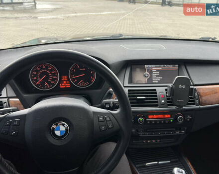 Коричневый БМВ Х5, объемом двигателя 2.98 л и пробегом 418 тыс. км за 10800 $, фото 29 на Automoto.ua