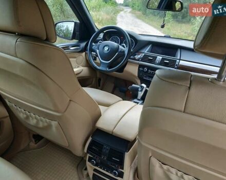 Коричневый БМВ Х5, объемом двигателя 2.98 л и пробегом 120 тыс. км за 16000 $, фото 11 на Automoto.ua