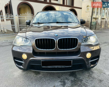 Коричневый БМВ Х5, объемом двигателя 3 л и пробегом 227 тыс. км за 15700 $, фото 60 на Automoto.ua