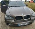 Коричневый БМВ Х5, объемом двигателя 2.98 л и пробегом 120 тыс. км за 16000 $, фото 1 на Automoto.ua