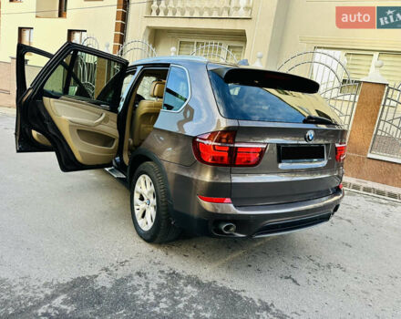 Коричневый БМВ Х5, объемом двигателя 3 л и пробегом 227 тыс. км за 15700 $, фото 49 на Automoto.ua