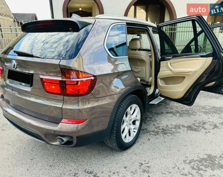 Коричневый БМВ Х5, объемом двигателя 3 л и пробегом 227 тыс. км за 15700 $, фото 30 на Automoto.ua