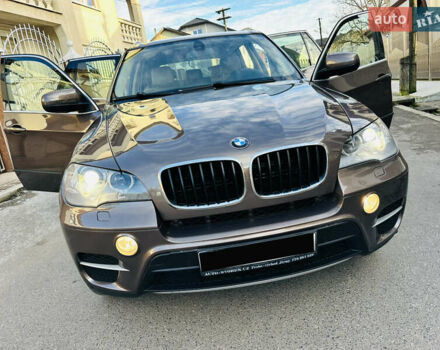 Коричневый БМВ Х5, объемом двигателя 3 л и пробегом 227 тыс. км за 15700 $, фото 70 на Automoto.ua