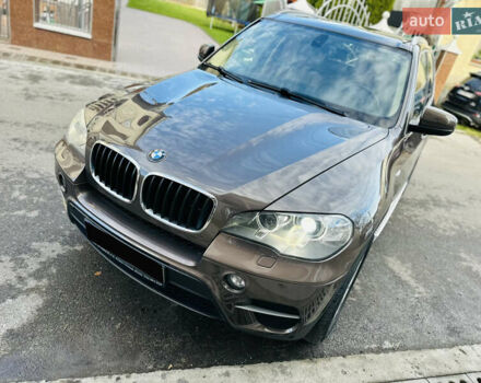 Коричневый БМВ Х5, объемом двигателя 3 л и пробегом 227 тыс. км за 15700 $, фото 27 на Automoto.ua