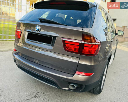 Коричневый БМВ Х5, объемом двигателя 3 л и пробегом 227 тыс. км за 15700 $, фото 105 на Automoto.ua