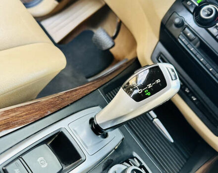 Коричневый БМВ Х5, объемом двигателя 3 л и пробегом 227 тыс. км за 15700 $, фото 8 на Automoto.ua