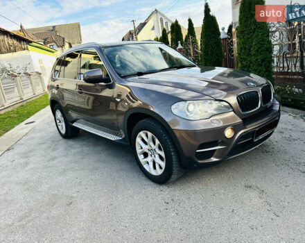 Коричневый БМВ Х5, объемом двигателя 3 л и пробегом 227 тыс. км за 15700 $, фото 56 на Automoto.ua