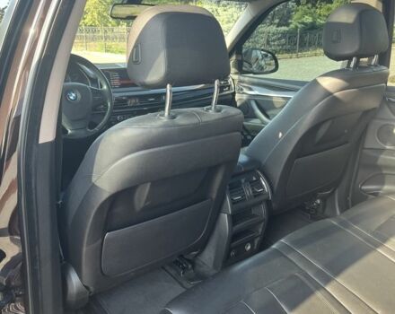 Коричневый БМВ Х5, объемом двигателя 3 л и пробегом 255 тыс. км за 18999 $, фото 5 на Automoto.ua