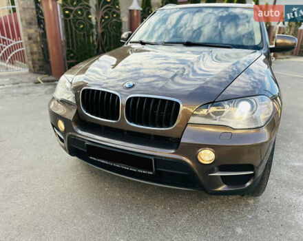 Коричневый БМВ Х5, объемом двигателя 3 л и пробегом 227 тыс. км за 15700 $, фото 107 на Automoto.ua