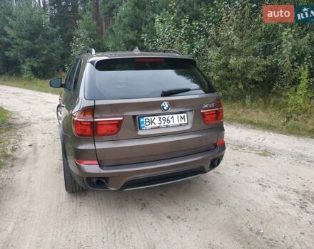 Коричневый БМВ Х5, объемом двигателя 2.98 л и пробегом 120 тыс. км за 16000 $, фото 4 на Automoto.ua
