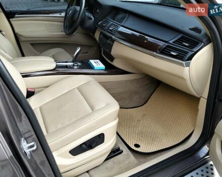 Коричневый БМВ Х5, объемом двигателя 2.98 л и пробегом 190 тыс. км за 13950 $, фото 45 на Automoto.ua