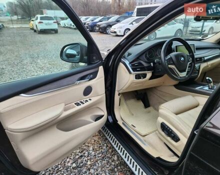 Коричневый БМВ Х5, объемом двигателя 2.98 л и пробегом 242 тыс. км за 21999 $, фото 83 на Automoto.ua