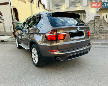 Коричневый БМВ Х5, объемом двигателя 3 л и пробегом 227 тыс. км за 15700 $, фото 108 на Automoto.ua
