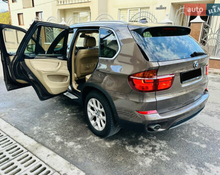 Коричневый БМВ Х5, объемом двигателя 3 л и пробегом 227 тыс. км за 15700 $, фото 31 на Automoto.ua